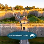 Capucine - Simple Et Compact - Chelona'loc